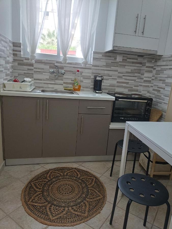 Meltemi Apartments Agia Marina  Eksteriør billede