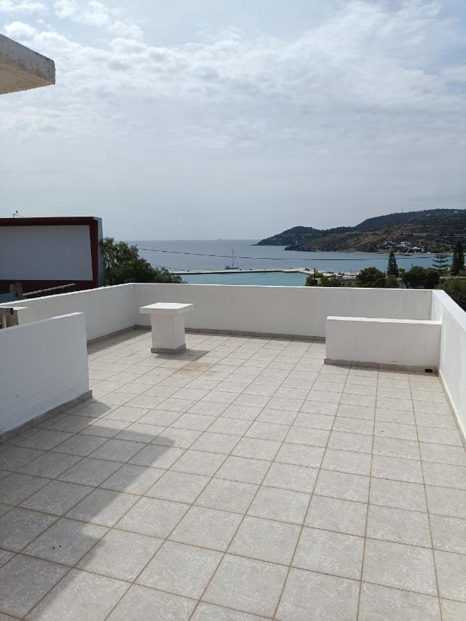 Meltemi Apartments Agia Marina  Eksteriør billede