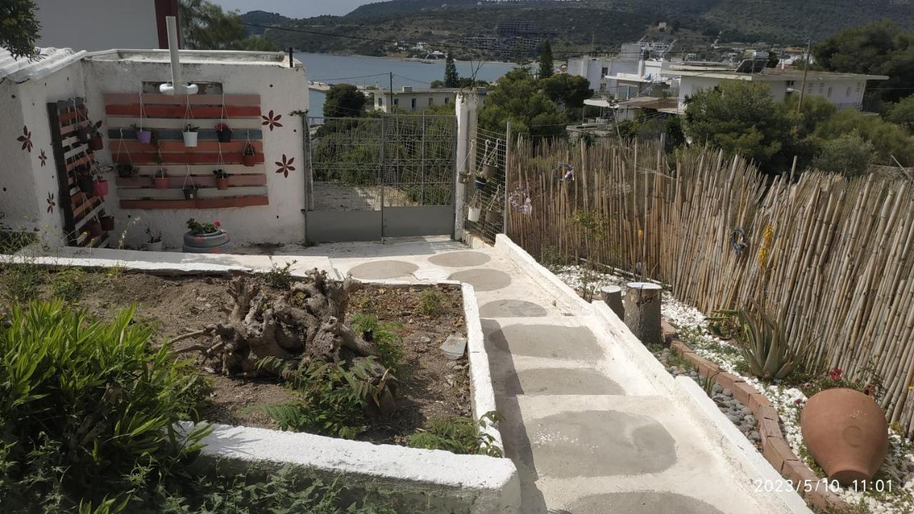 Meltemi Apartments Agia Marina  Eksteriør billede