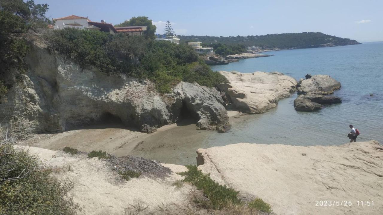 Meltemi Apartments Agia Marina  Eksteriør billede